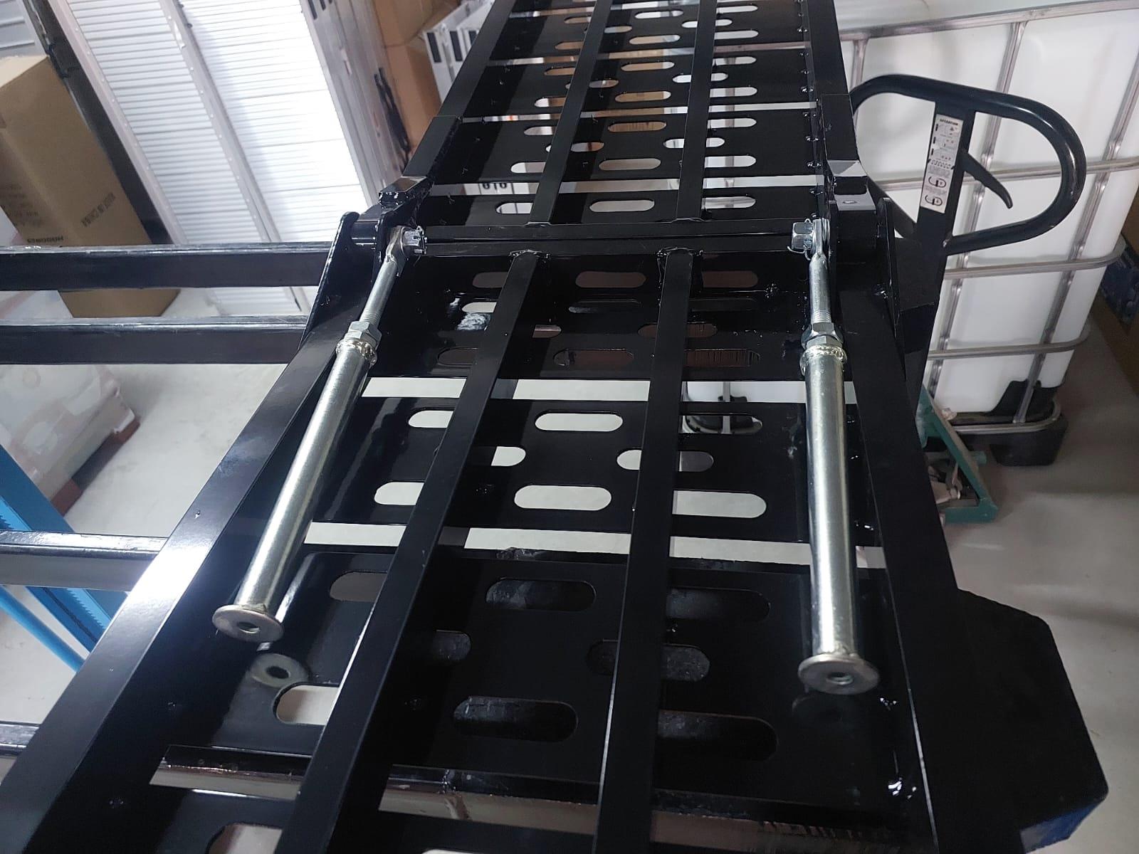 רמפות לטרקטורונים RZR ואופנועים אורך 3 מטר רוחב 40 סמ תוספת 2 רמפות פלסטיק 80 סמ ורגליים קמפינג לייף