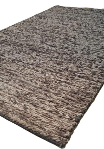 שטיח צמר עבודת יד חום