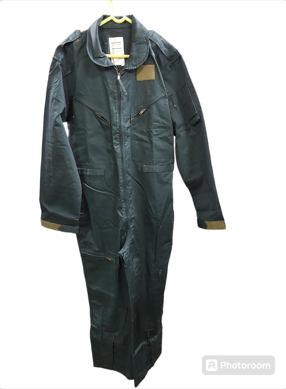 סרבל טיסה אוברול טייסים PILOT COVERALLS צבע ירוק קמפינג לייף