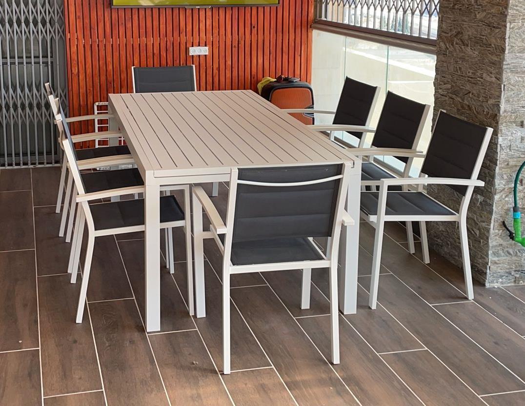 שולחן לגינה ולמרפסת נפתח אלומיניום טופ אלומיניום 200-320 + 6 כסאות צבע לבן שולחן לגינה ולמרפסת נפתח אלומיניום טופ אלומיניום 200-320 + 6 כסאות צבע לבן