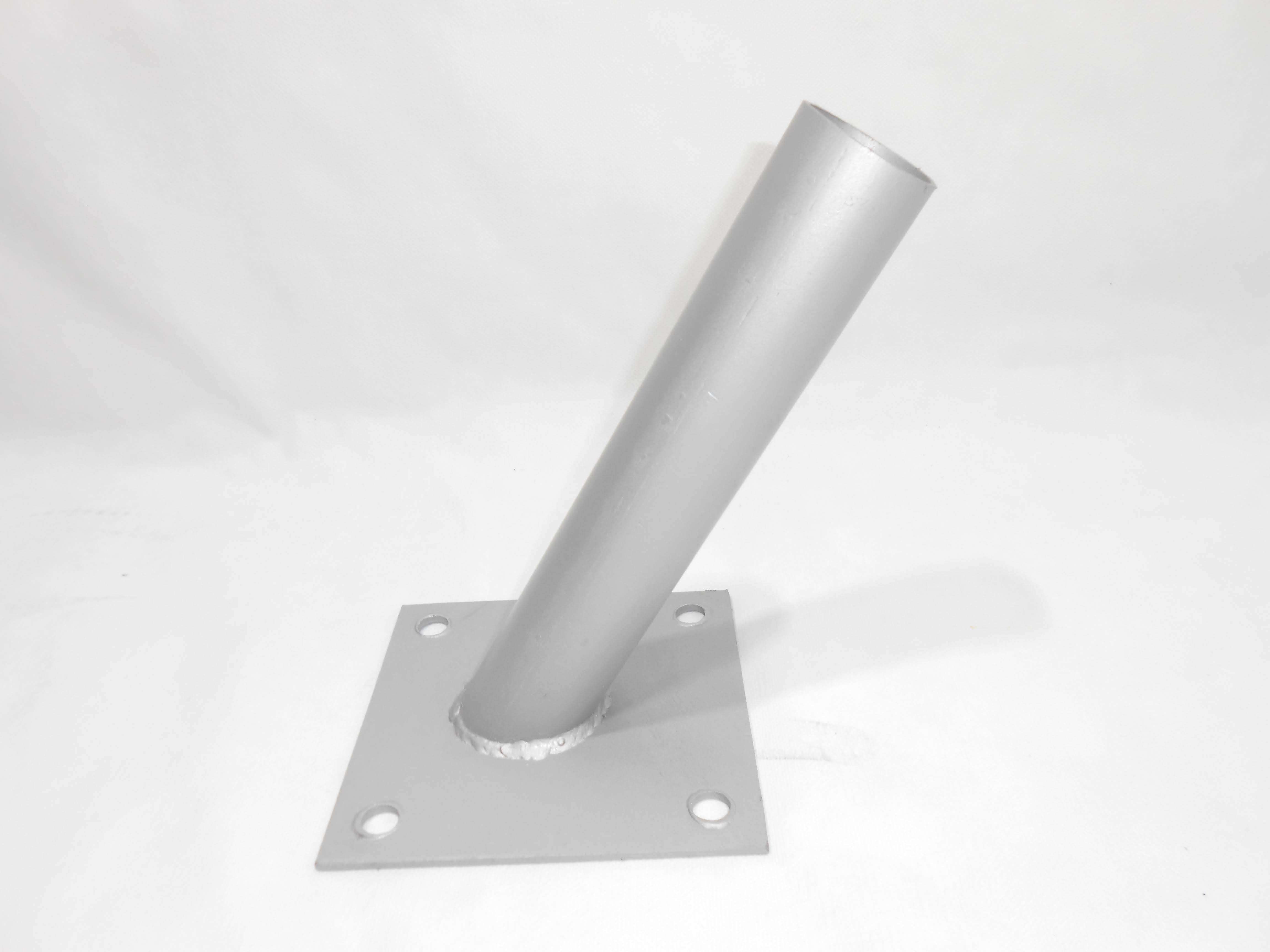 עמוד תאורה סטנד 35 מעלות בסיס סטנד לתאורה עם פלטה 15X15 צינור 1.5 צול אורך 40 סמ' עמוד תאורה סטנד 35 מעלות בסיס סטנד לתאורה עם פלטה 15X15 צינור 1.5 צול אורך 40 סמ'