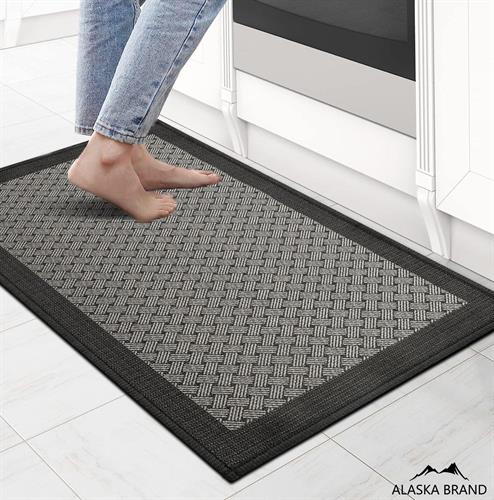 שטיח מטבח איכותי בתוספת גומי בתחתית דגם - נאוס שחור (מתנקה בקלות!)