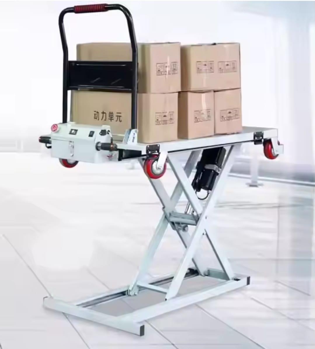 רמפה במה חשמלית משומשת משולבת עגלת העמסה ידנית להעמסה ופריקה נוחה כולל שינוי גובה קמפינג לייף