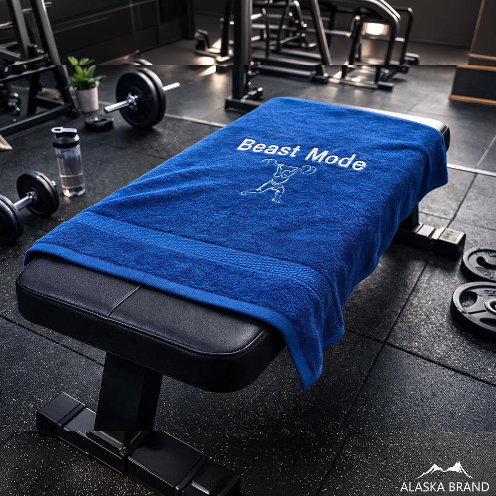 מגבת לחדר כושר / פילאטיס / ספורט בתוספת רקמה אישית - סופגת זיעה