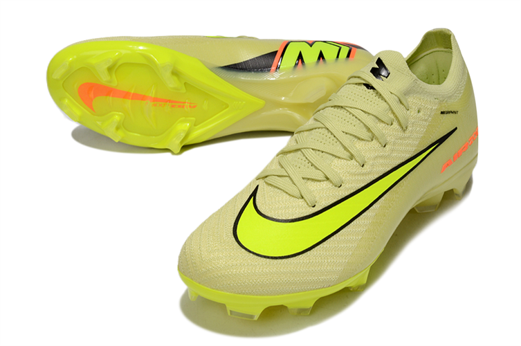 נעלי כדורגל Nike Hypervenom phantom XII צהוב