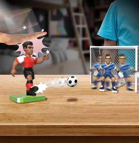 בעיטת העוצמה לשער של קרוז