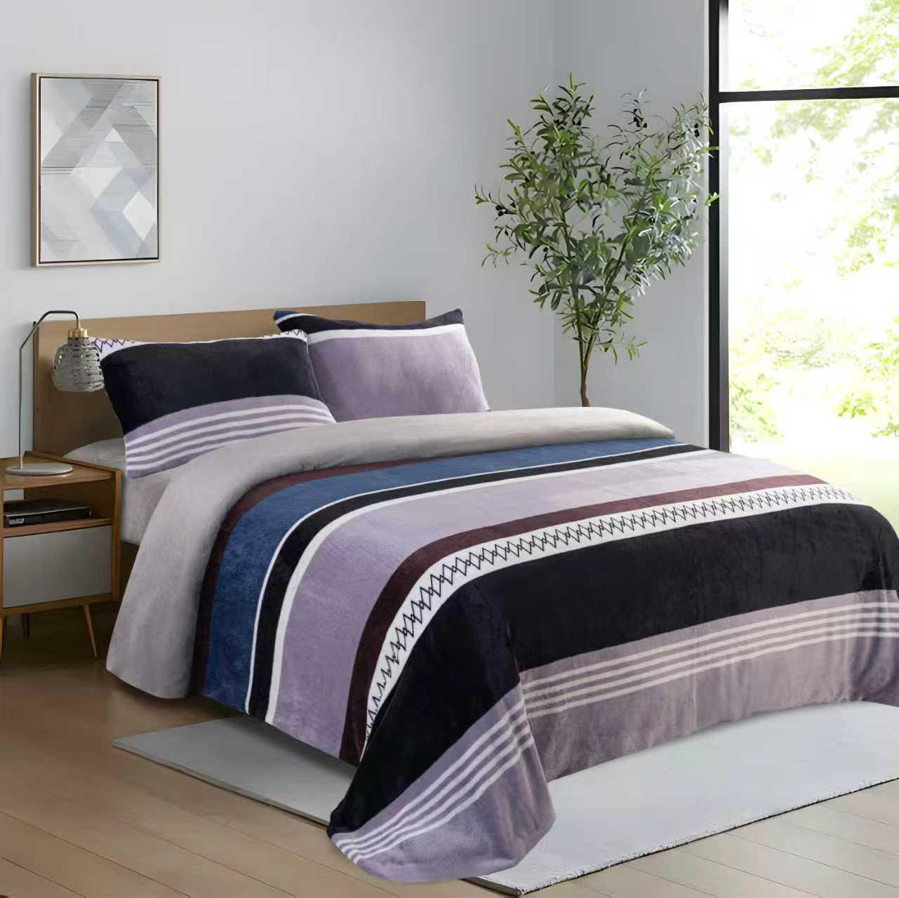 מצעי 100% קורל פליז רכים ומחממים במיוחד | דגם Marble Stripe