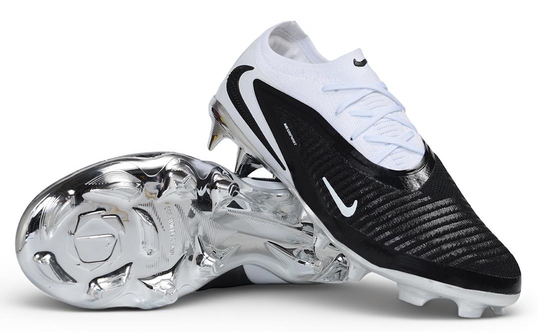נעלי כדורגל Nike Phantom GX Elite שחור לבן