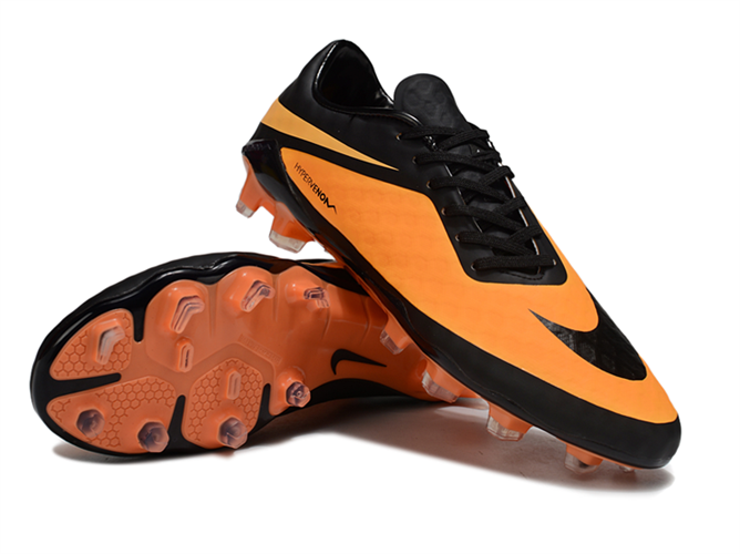 נעלי כדורגל Nike Hypervenom phantom כתום שחור