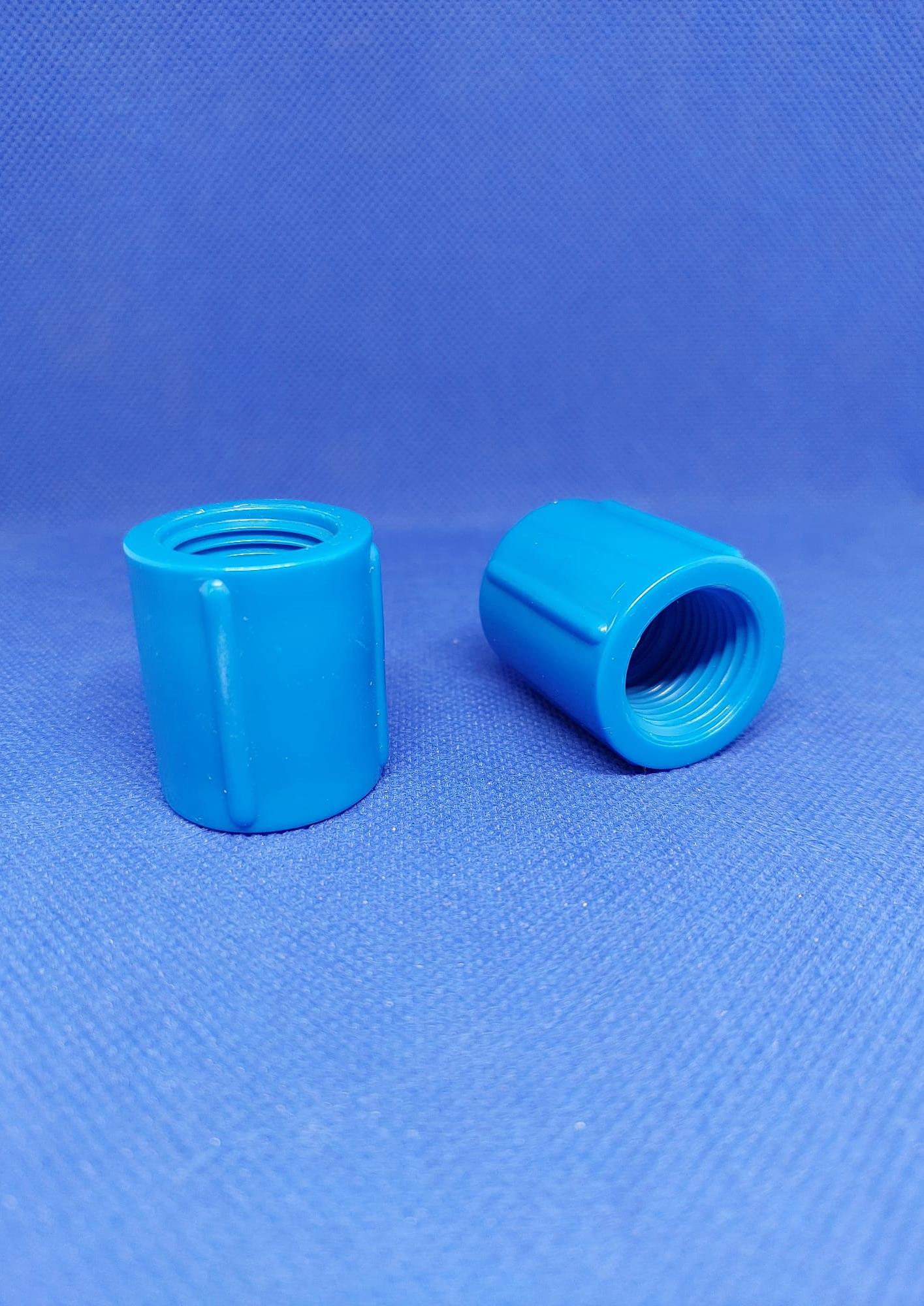 מופה חצי 2\1 PVC הברגה דו צדדית צבע כחול קמפינג לייף מופה חצי 2\1 PVC הברגה דו צדדית צבע כחול קמפינג לייף