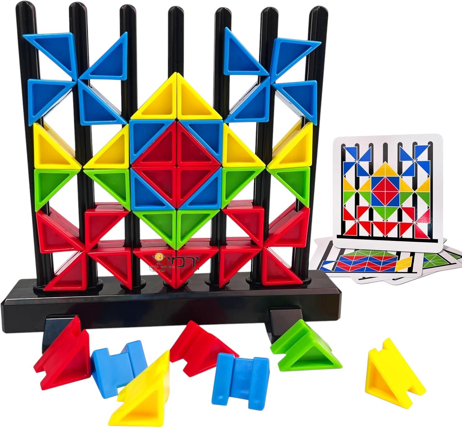 4 בשורה משולשים לפי דגם