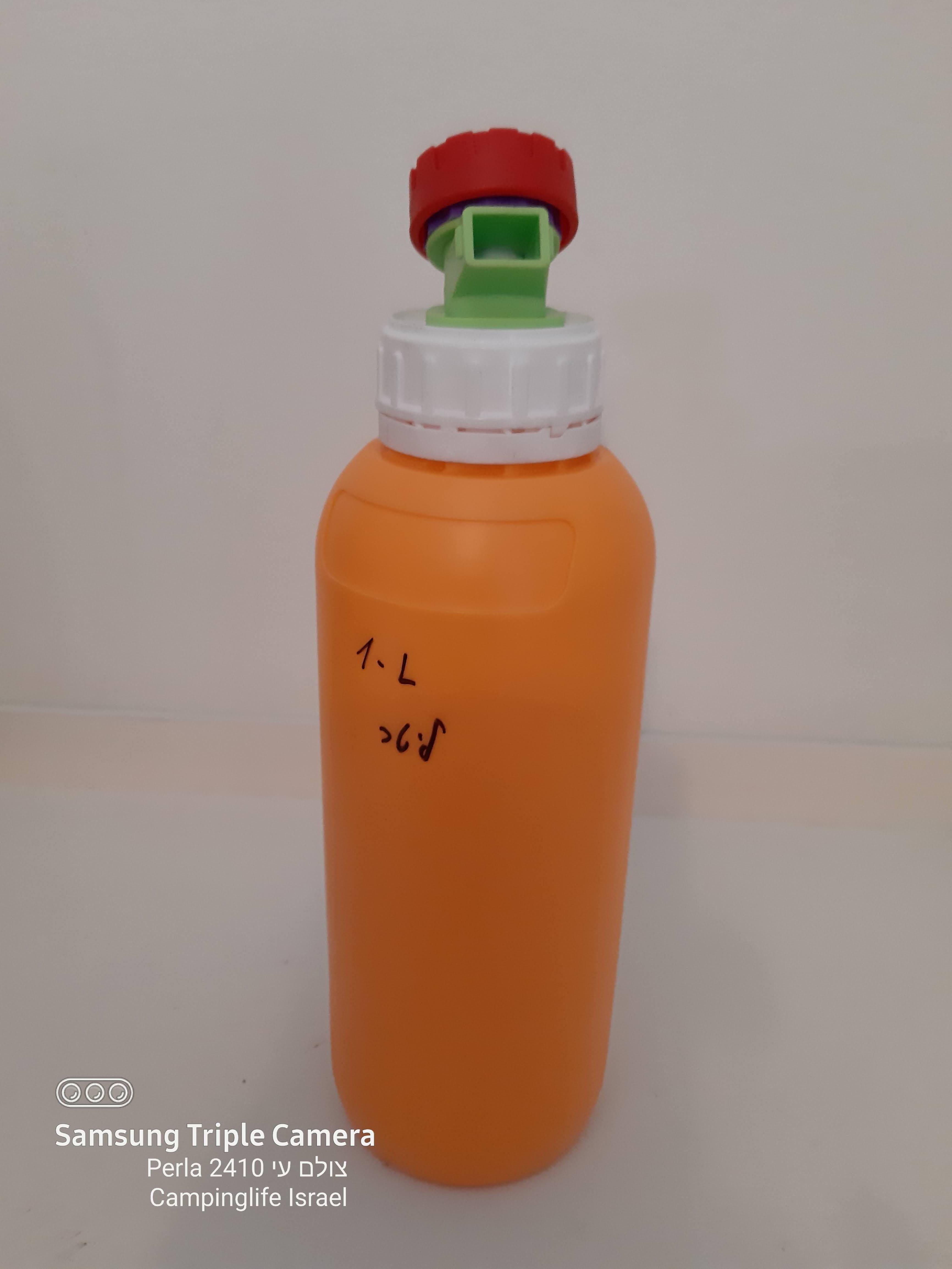 מיכל 1 ליטר בקבוק מתאים למים לשתיה לשמן זית חומץ ועוד צבע כתום עם ברז