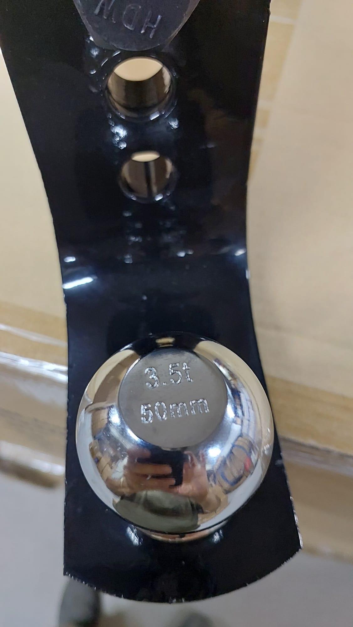 וו גרירה מונמך עד 3.5 טון לשברולט פורד דוד'ג 50 ממ תפוח גרירה 50 MM כולל פין קמפינג לייף