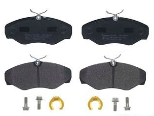 סט רפידות בלם קדמי לרכבי אופל ויורו ורנו טרפיק מבית Brembo