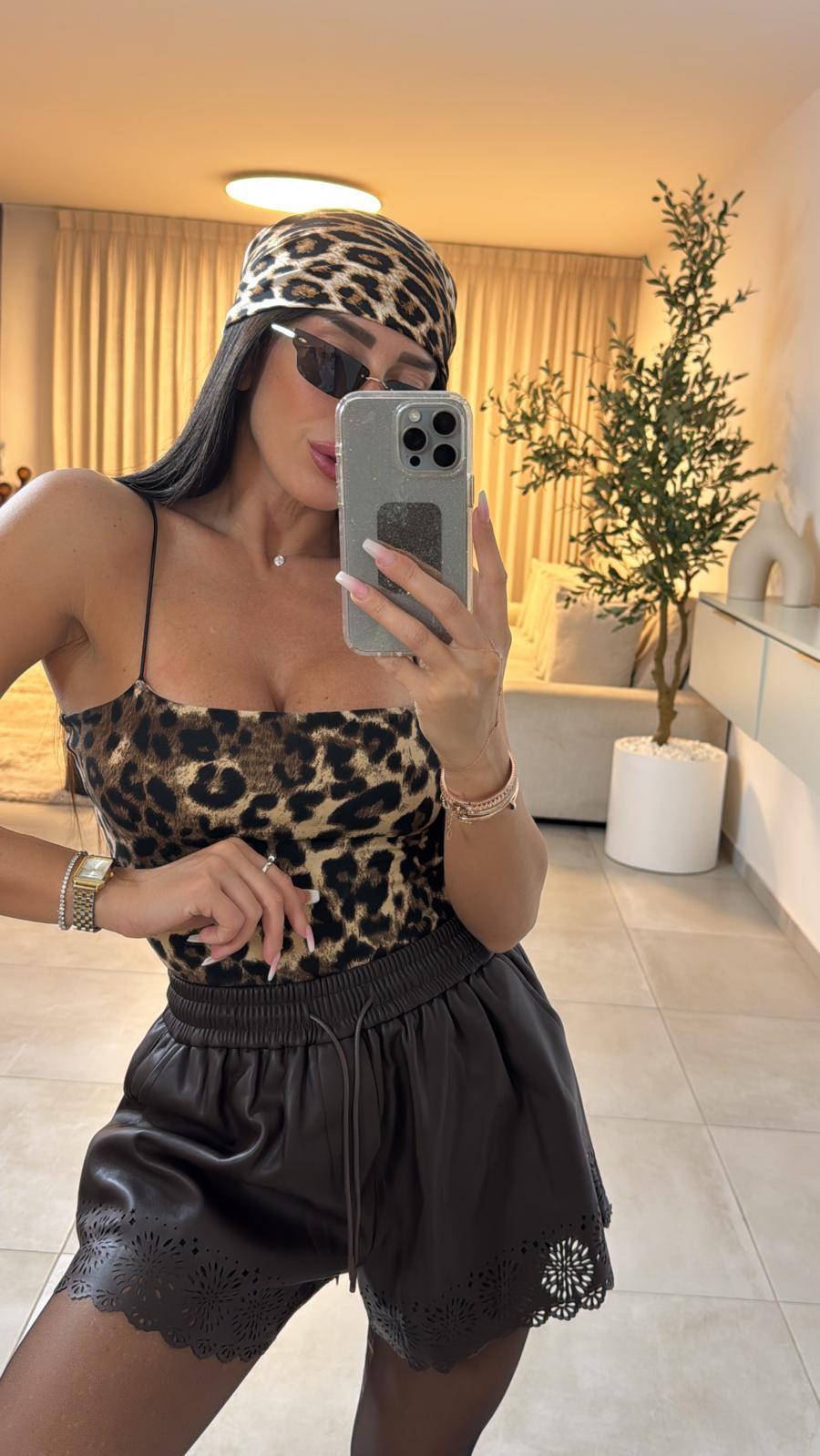 בגד גוף מנומר