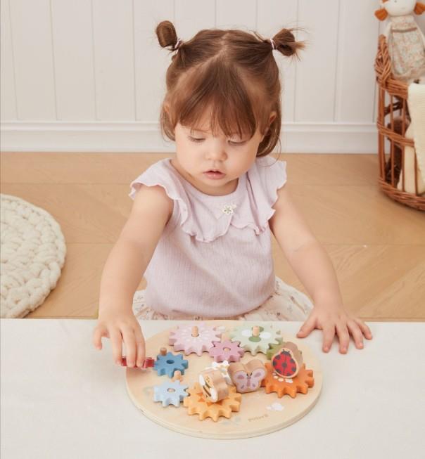 לוח גלגלי שיניים עגול מעץ