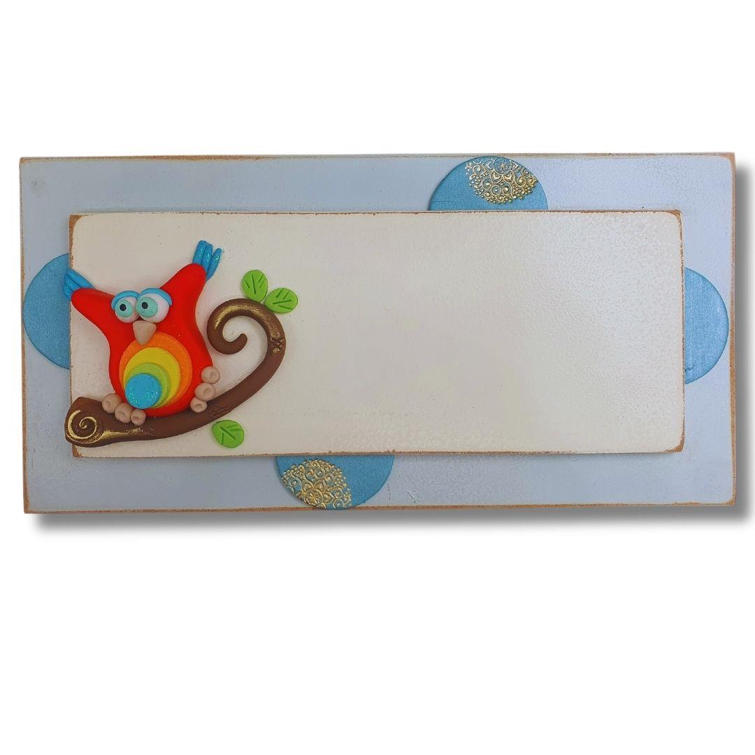 שלט אישי לדלת, ינשופי הלילה, מתנה למעבר דירה, אומנות ישראלית, גיתוש, שלט עץ מעוצב.