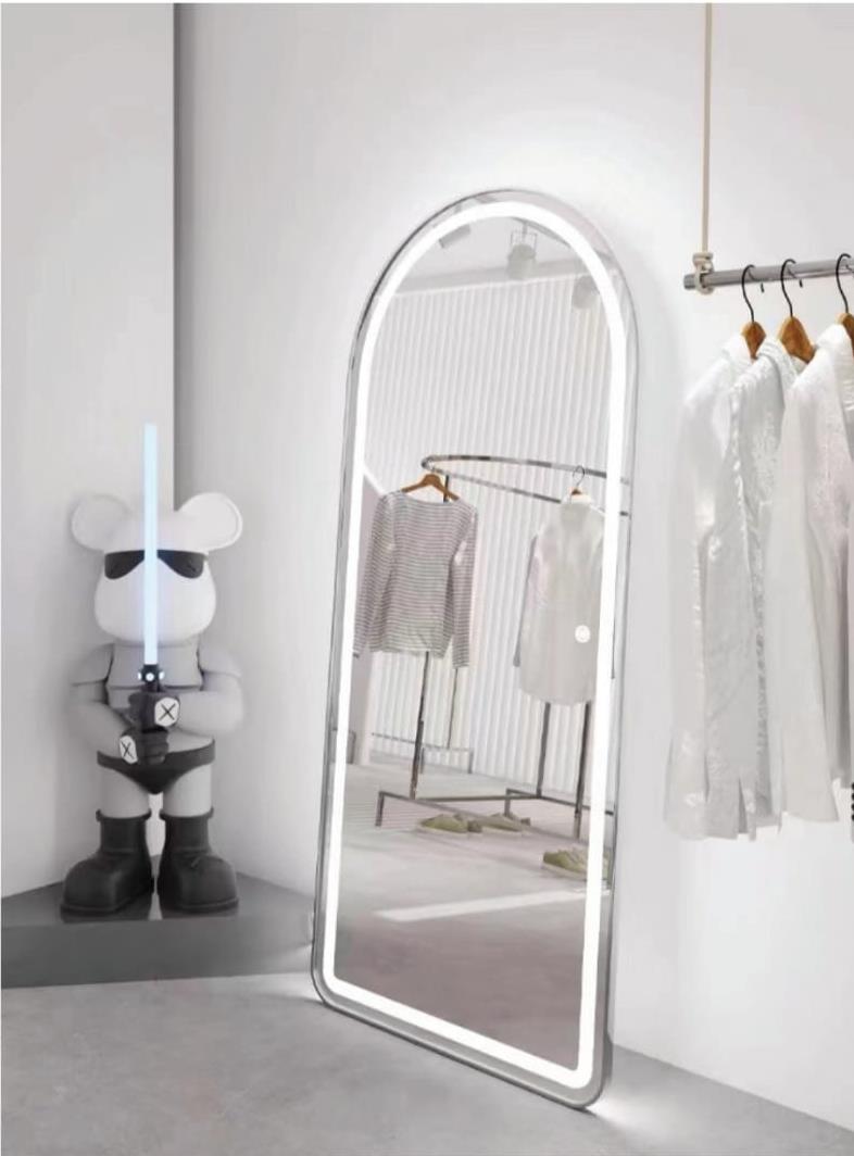 מראה לד דגם אור