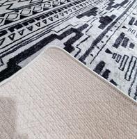 שטיח סלון דגם איבוני - אלמנטים גאומטרים דוחה נוזלים