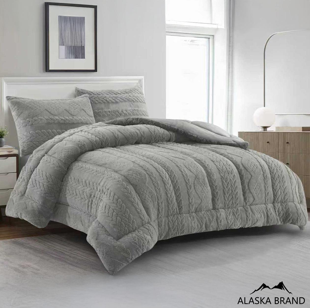 מצעי 100% קורל פליז - רכים ומחממים במיוחד | דגם סוודר Sweater אפור בהיר