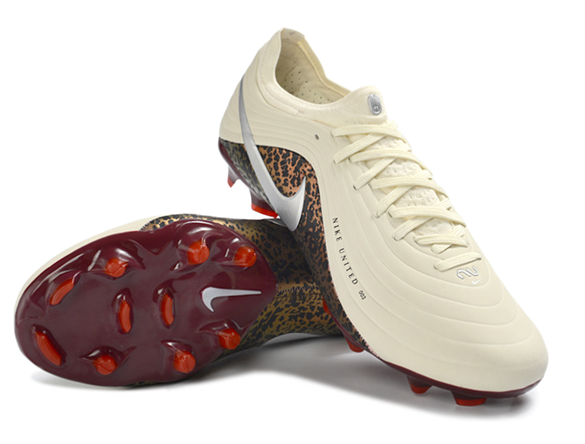 נעלי כדורגל נייק Nike Tiempo Legend בז' מנומר