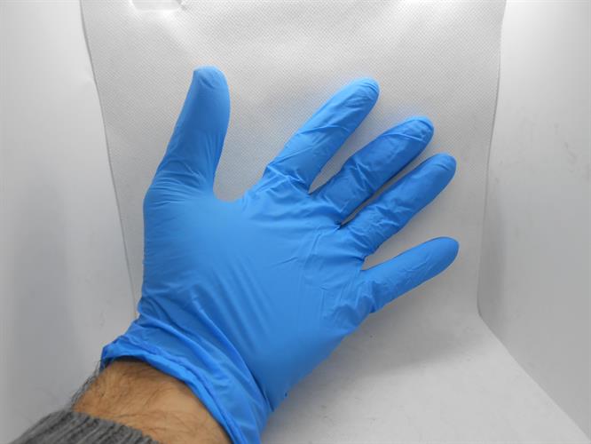 כפפות XL ניטיריל ללא אבקה להגנה ולשמירה על היגינה  אריזה 1 מכילה 100 כפפות צבע כחול קמפינג לייף