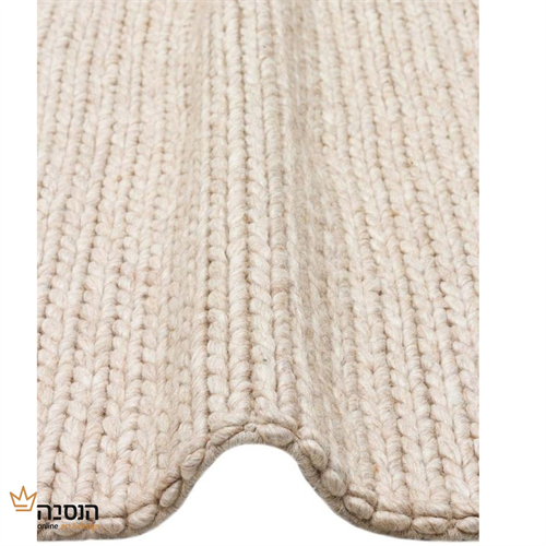 שטיח צמר דוגמת צמות קלועות בעבודת יד גוון בז' שטיח צמר דוגמת צמות קלועות בעבודת יד גוון בז'