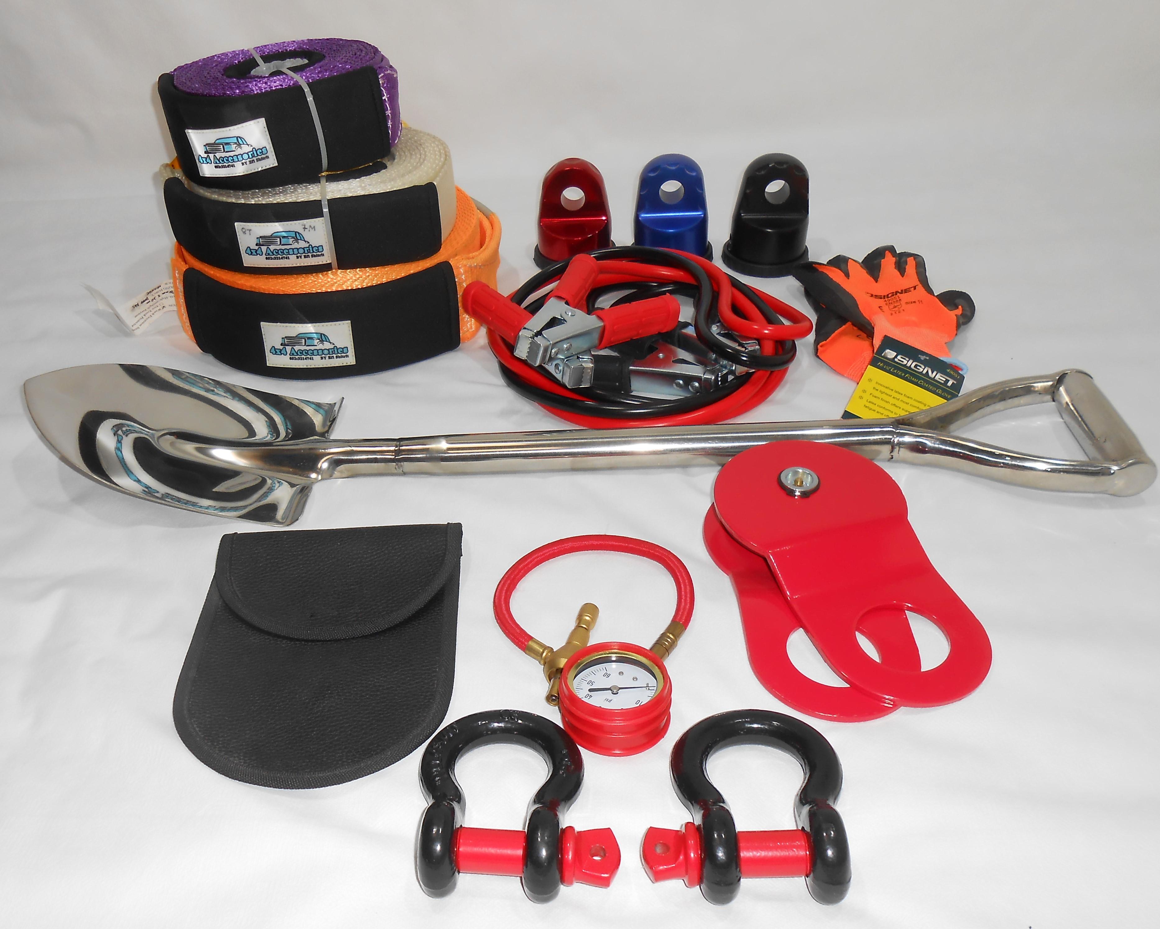 ערכת חילוץ בתיק 12 פריטים חיבור לכבל סינטטי אדום כבלים להתנעה מכפיל כוח שחור שעון אוויר ועוד