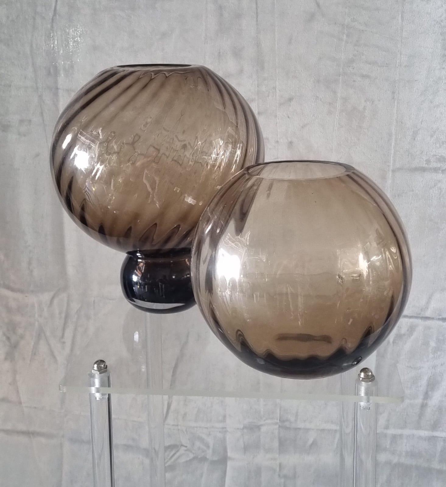 זוג אגרטלים לעיצוב חום