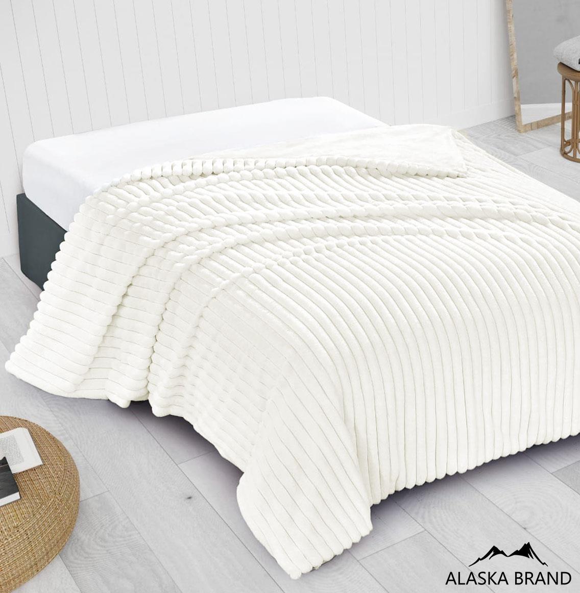 שמיכת החלומות! דו צדדית מפנקת דגם - מינק עדי | מבחר צבעים שמיכת החלומות! דו צדדית מפנקת דגם - מינק עדי | מבחר צבעים