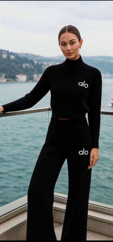 סט סריג alo יוגה