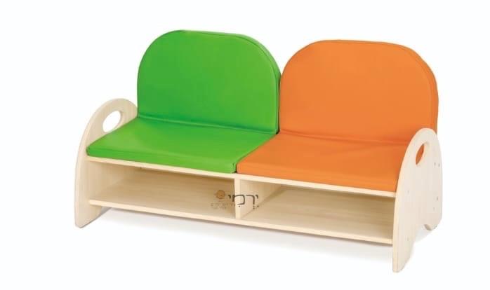 סלון זוגי + יחיד + תאי איחסון + שולחן