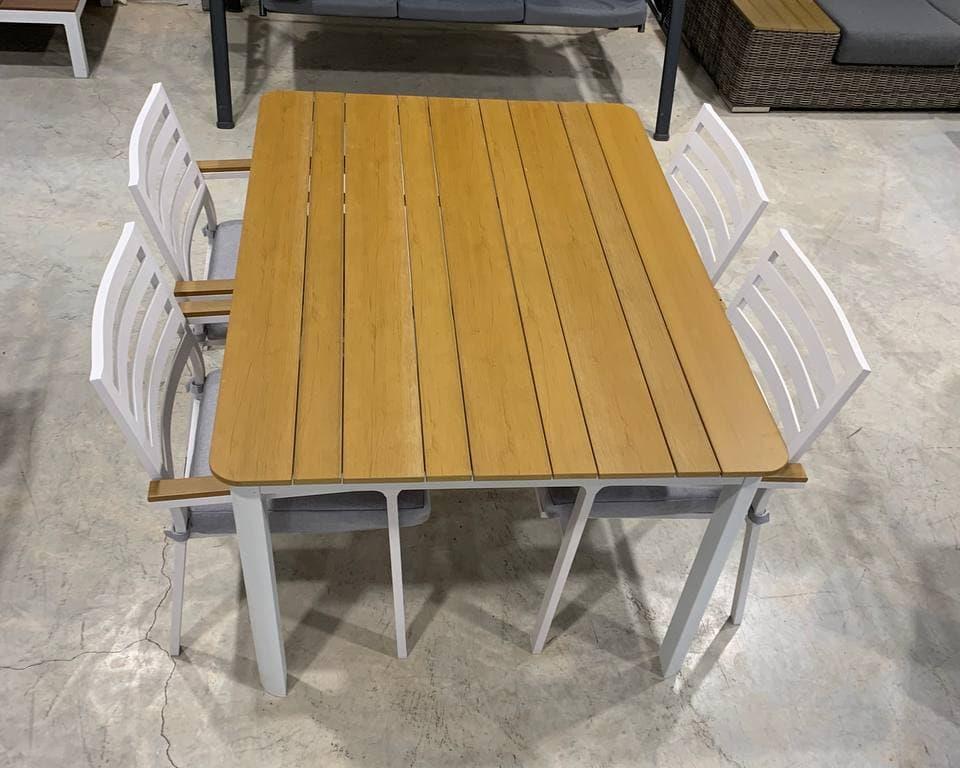 שולחן לגינה ולמרפסת אלומיניום + 4 כסאות דגם מרסיי