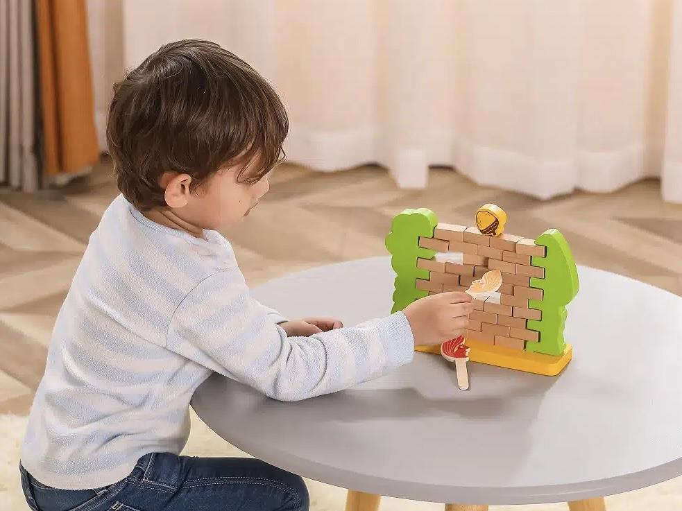 אל תפיל את האגוז משחק עץ איכותי