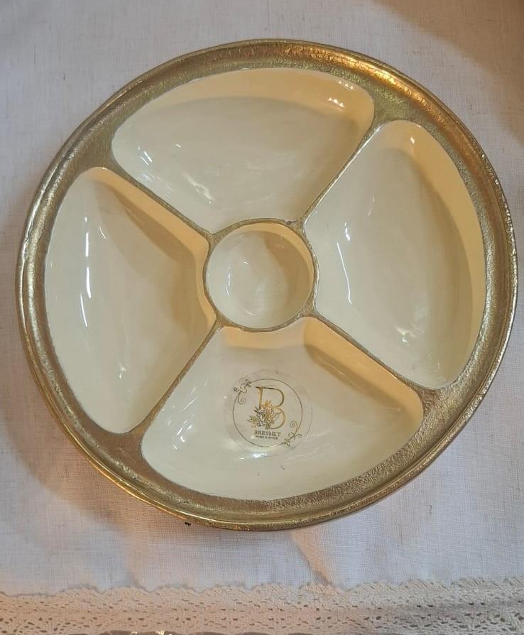 קערה חרס מחולקת