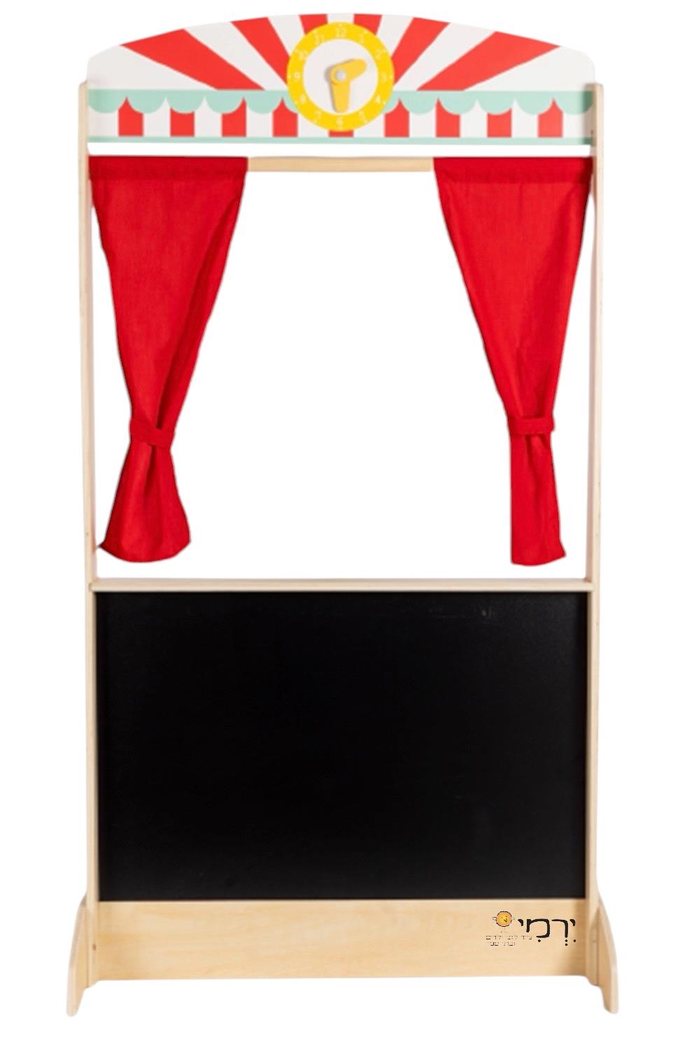 תיאטרון בובות עץ