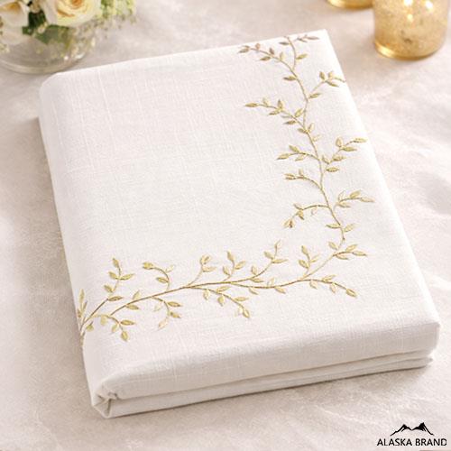 מפת שולחן עם רקמה איכותית דגם - גולד | מבחר צבעים ומידות מפת שולחן עם רקמה איכותית דגם - גולד | מבחר צבעים ומידות