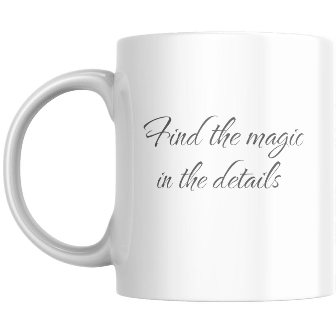 ספל אמנותי בעיצוב נשי מודרני עם טיפוגרפיה עדינה ואיור צבעוני בסגנון אינטלקטואלי ספל אמנותי בעיצוב נשי מודרני עם טיפוגרפיה עדינה ואיור צבעוני בסגנון אינטלקטואלי