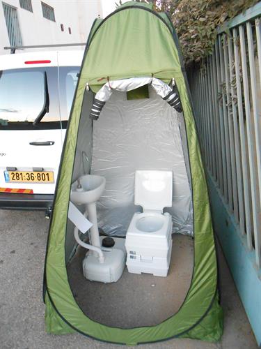 כיור נייד כולל אוהל ׁירוק מתקפל ואסלה 24 ליטר לשטח ולכל מקום כולל מיכל ריקון 10 ליטר קמפינג לייף
