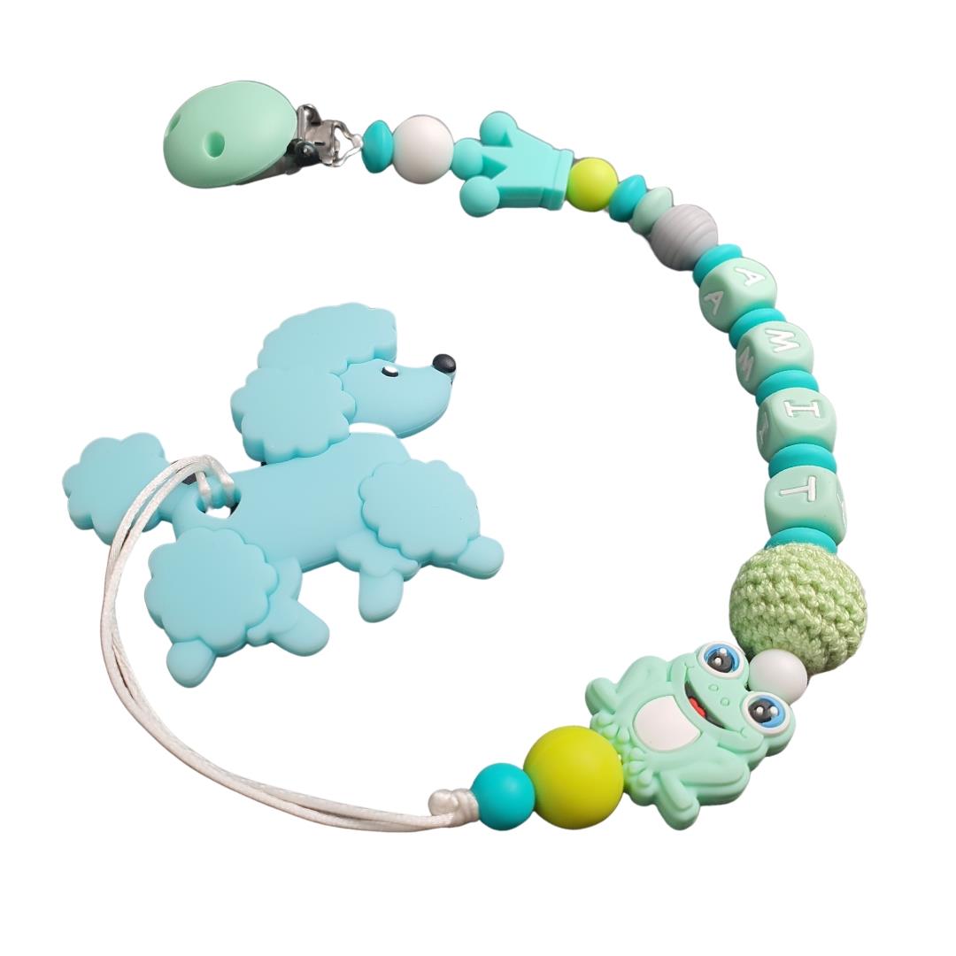 מחזיק מוצץ מנטה טורקיז עם שם, נשכן סיליקון מעוצב, תופסן כתר וצפרדע בעבודת יד, מתנה ליולדת, אקססורי לעגלה.