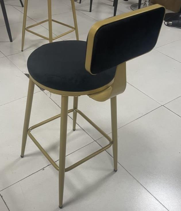 כסא בר מעוצב דגם סיישל צבע שחור כסא בר מעוצב דגם סיישל צבע שחור