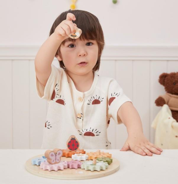 לוח גלגלי שיניים עגול מעץ