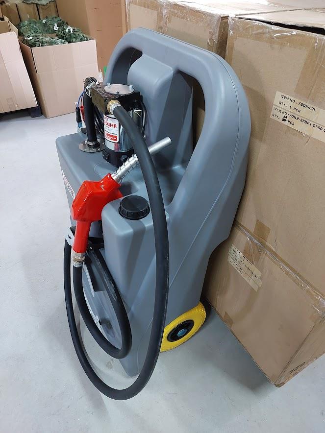 מיכל סולר נייד על גלגלים עם משאבה חשמלית 12 וולט