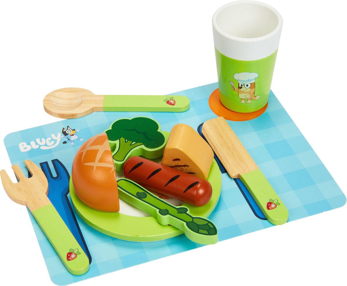 בלואי Bluey סט כלי אוכל מעץ 32 חלקים בלואי Bluey סט כלי אוכל מעץ 32 חלקים