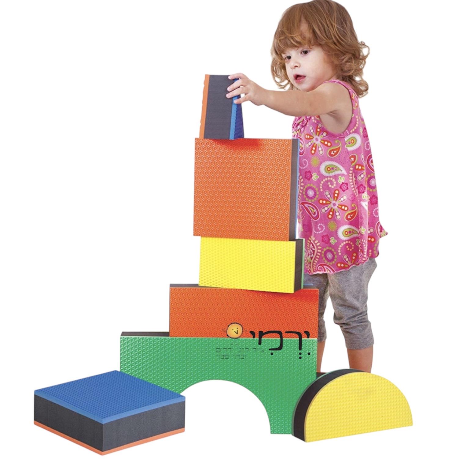 קוביות טקסטורה ענקיות