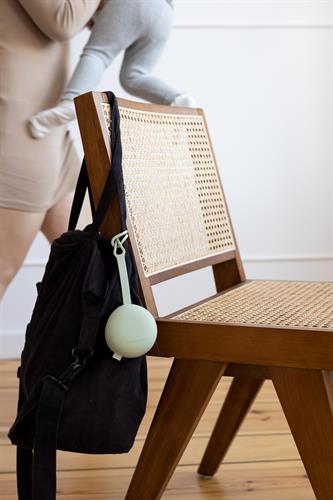 קופסת סיליקון למוצץ צבע פיסטוק