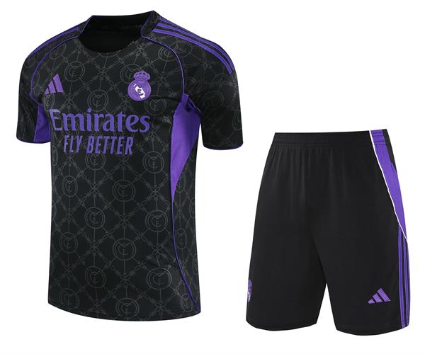 ריאל מדריד חליפה קצרה שחור סגול