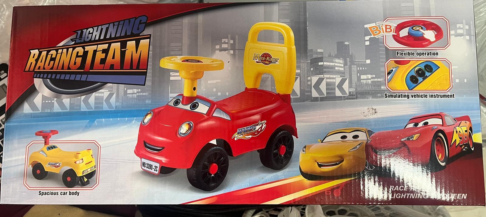 בימבה מעוצבת בצורת מכונית לילדים של המותג CARS  מבצע!!!