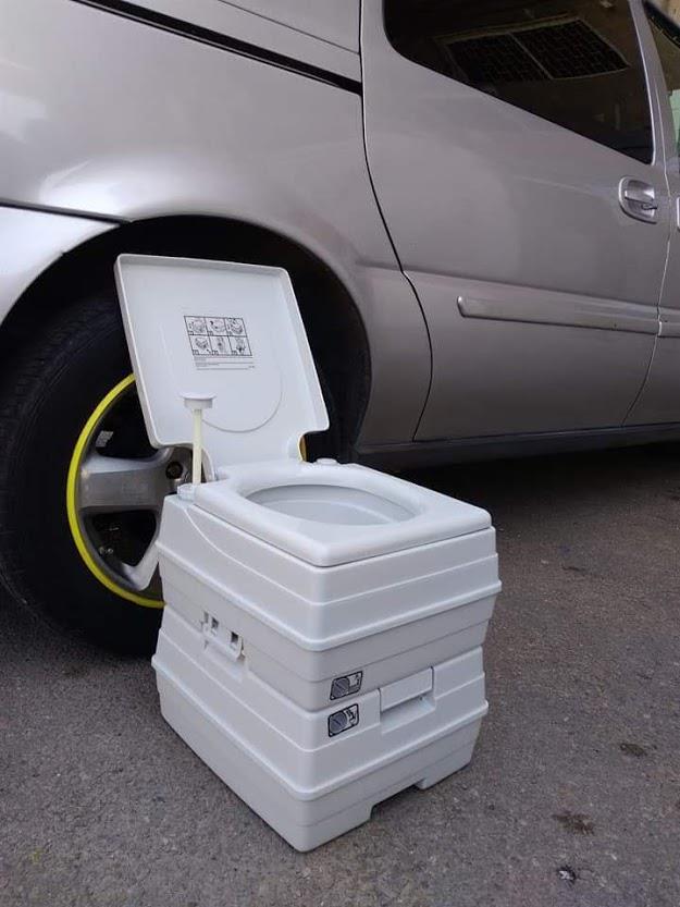 PORTABLE TOILET 24 LITERS WITHOUT THE NEED FOR ELECTRICITY CAMPINGLIFE