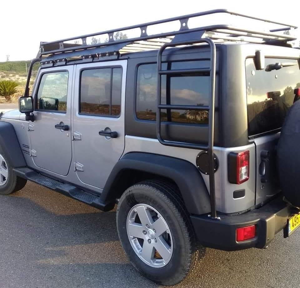 גגון גיפ ארוך רנגלר ורוביקון כולל סולמות קמפינג לייף גגון גיפ ארוך רנגלר ורוביקון כולל סולמות קמפינג לייף